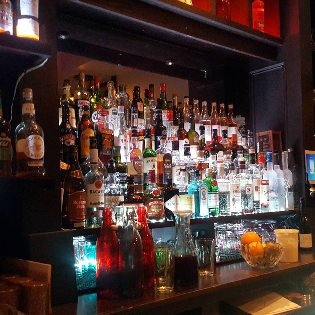 Urban Dish Grill & Wine Bar | restaurant | 367 Yonge St, Barrie, ON L4N 4C9, Canada | 7057978909 OR +1 705-797-8909