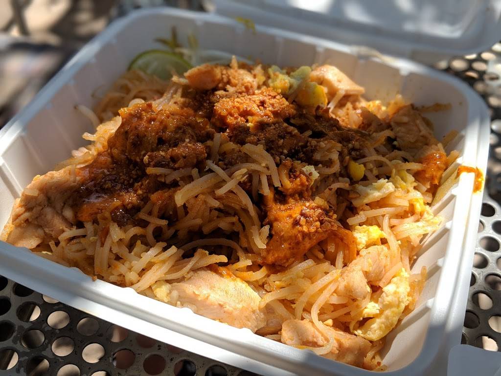 Lemongrass Asian Plates | restaurant | 9700 Gilman Dr, La Jolla, CA 92093, USA | 8584556465 OR +1 858-455-6465