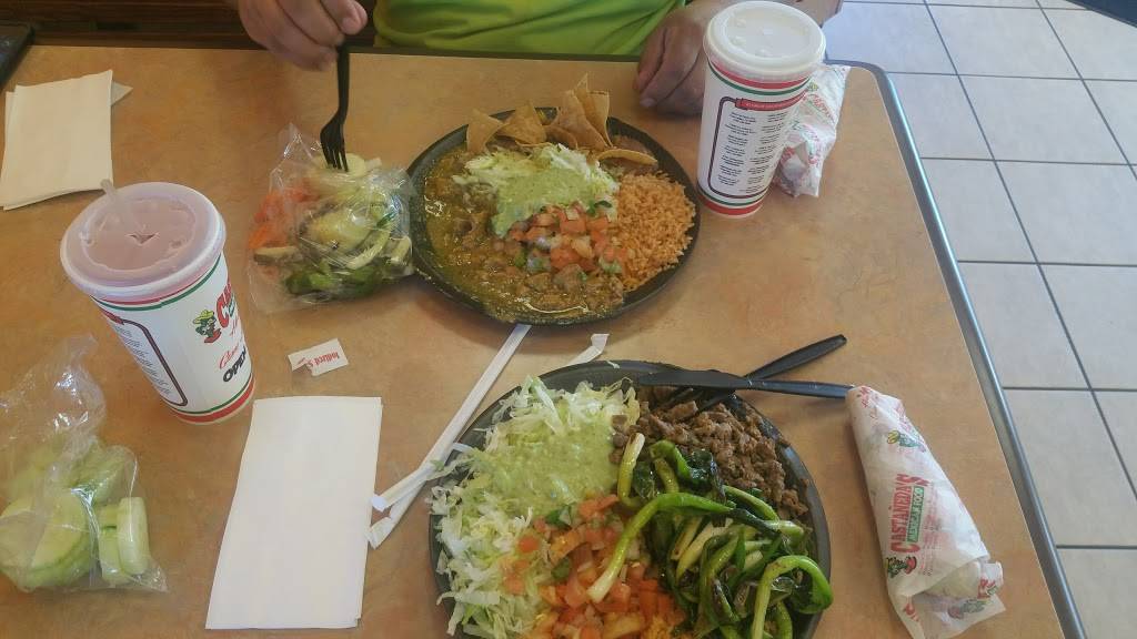 Castañedas Mexican Food | restaurant | 13997 Palm Dr, Desert Hot Springs, CA 92240, USA | 7602512100 OR +1 760-251-2100