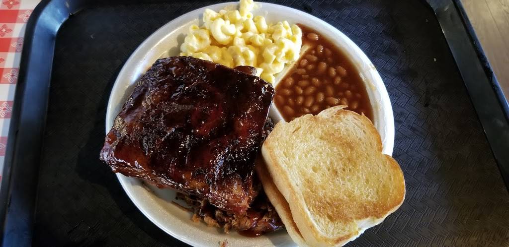 Hog Wild Pit-Bar-B-Q | restaurant | 4046 E Thomas Rd, Phoenix, AZ 85018, USA | 6023548194 OR +1 602-354-8194