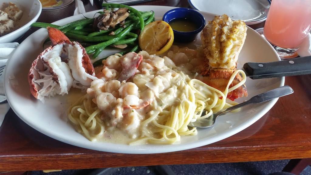 Red Lobster | restaurant | 5090 West 38th Street, Indianapolis, IN 46254, USA | 3173299158 OR +1 317-329-9158
