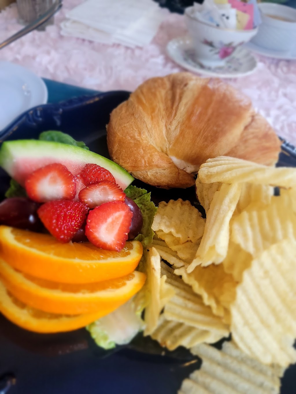 The Tea Room | restaurant | 1524 N Conway Ave, Mission, TX 78572, USA | 9565856868 OR +1 956-585-6868