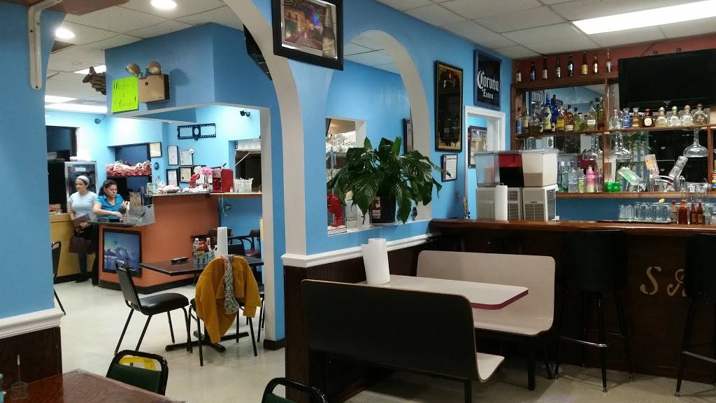 Islas Marias Restaurant | restaurant | 6602 Barrington Rd, Hanover Park, IL 60133, USA | 6303724888 OR +1 630-372-4888