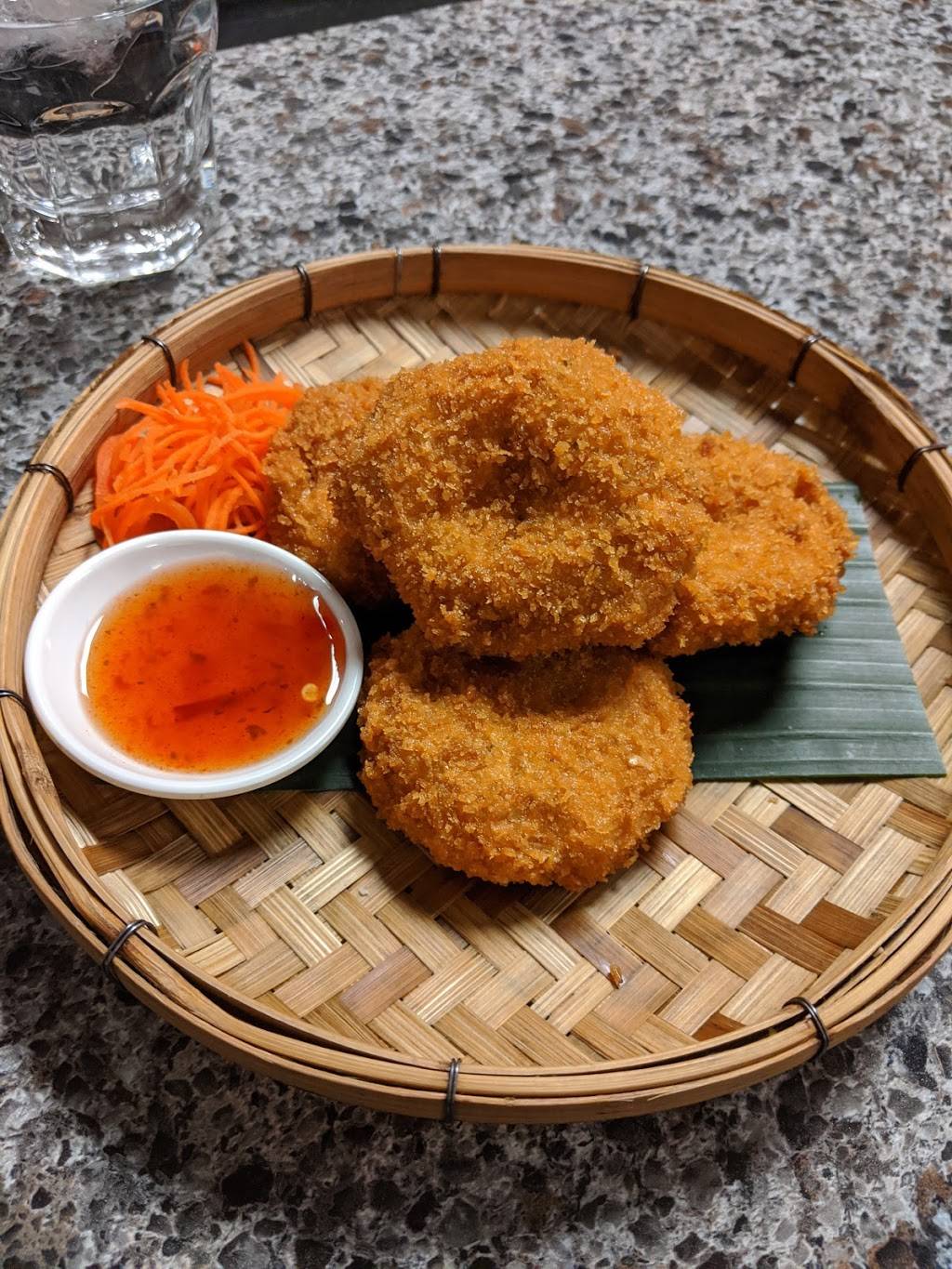 Farmhouse Thai Eatery | restaurant | 98 Wadsworth Blvd #117, Lakewood, CO 80226, USA | 3032372475 OR +1 303-237-2475