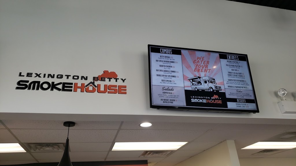 Lexington Betty Smokehouse | restaurant | 756 E 111th St, Chicago, IL 60628, USA | 7089275614 OR +1 708-927-5614