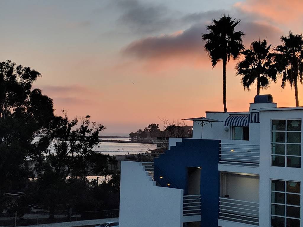 Longboard Rooftop Lounge | restaurant | 34402 Pacific Coast Hwy, Dana Point, CA 92624, USA | 9496611100 OR +1 949-661-1100