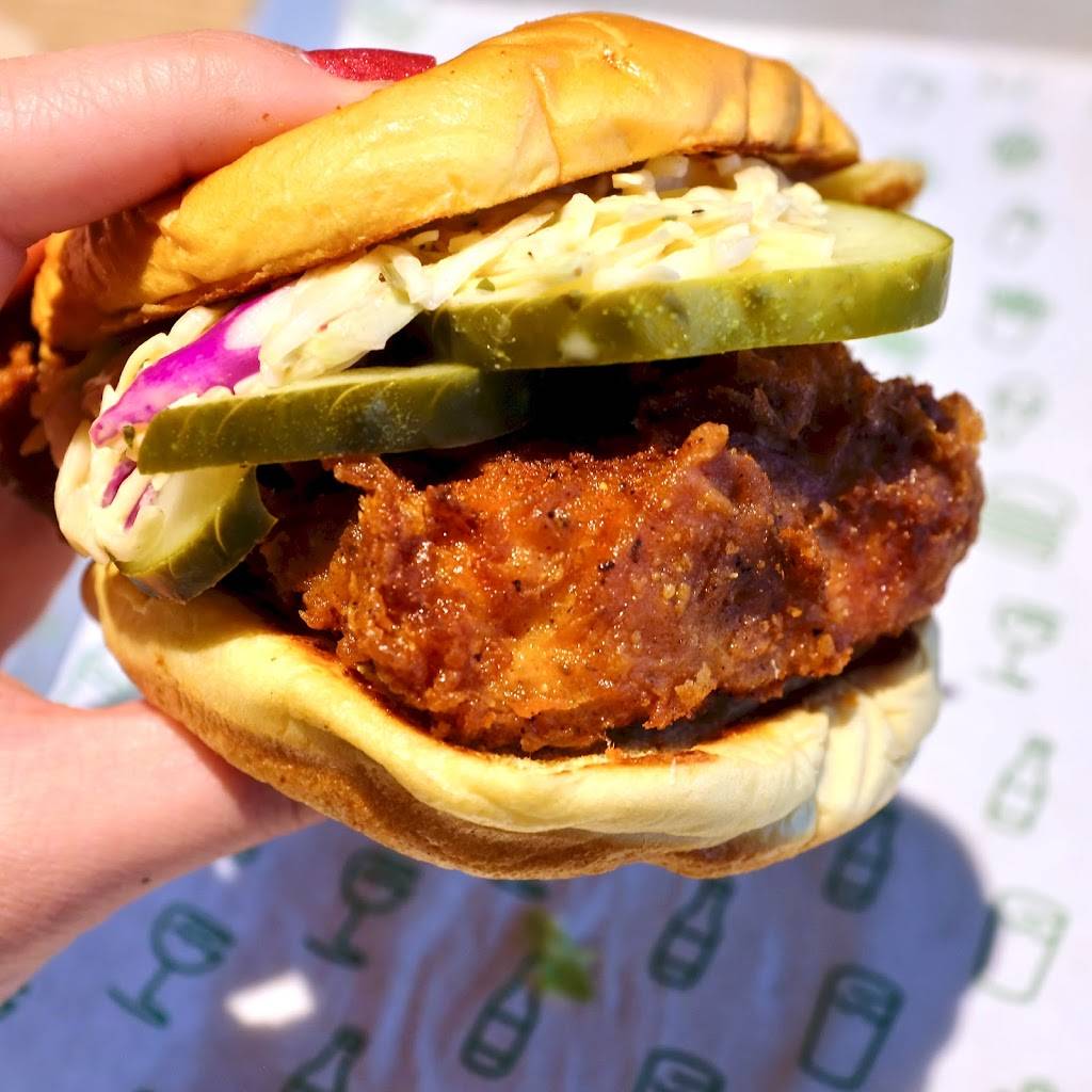 Shake Shack | restaurant | 100 E Camelback Rd, Phoenix, AZ 85012, USA | 6029033240 OR +1 602-903-3240