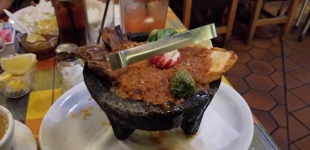 Fiesta Mexicana | restaurant | 1105 Whittier Blvd, Montebello, CA 90640, USA | 3237283097 OR +1 323-728-3097