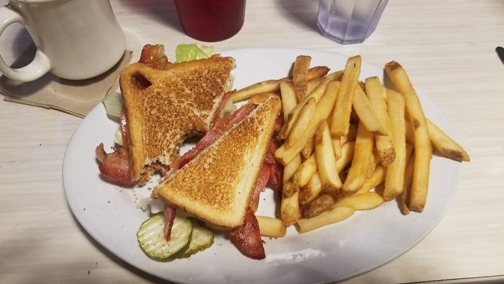 Koffee Kup | restaurant | 355 E Main St, Stoughton, WI 53589, USA | 6088736717 OR +1 608-873-6717