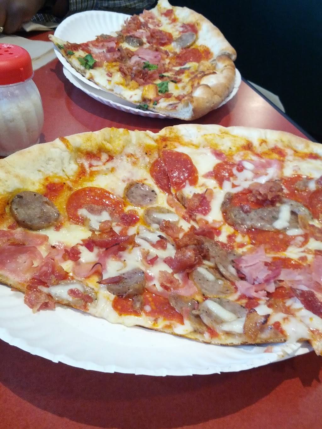 Rubinos Pizzeria | restaurant | 2415 Centreville Rd, Herndon, VA 20171, USA | 7037133335 OR +1 703-713-3335