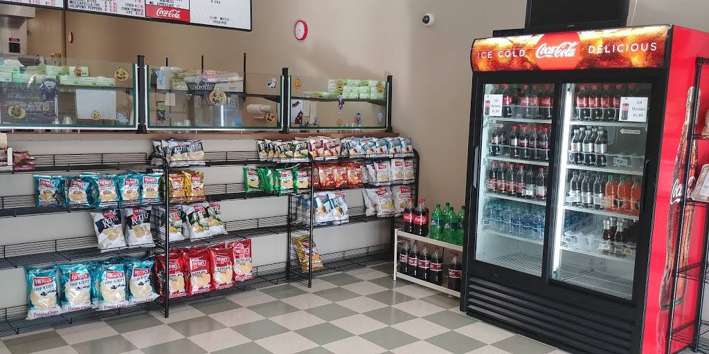 Casapullas Steak & Sub Shop | restaurant | 488 Bear Christiana Rd, Bear, DE 19701, USA | 3023252222 OR +1 302-325-2222