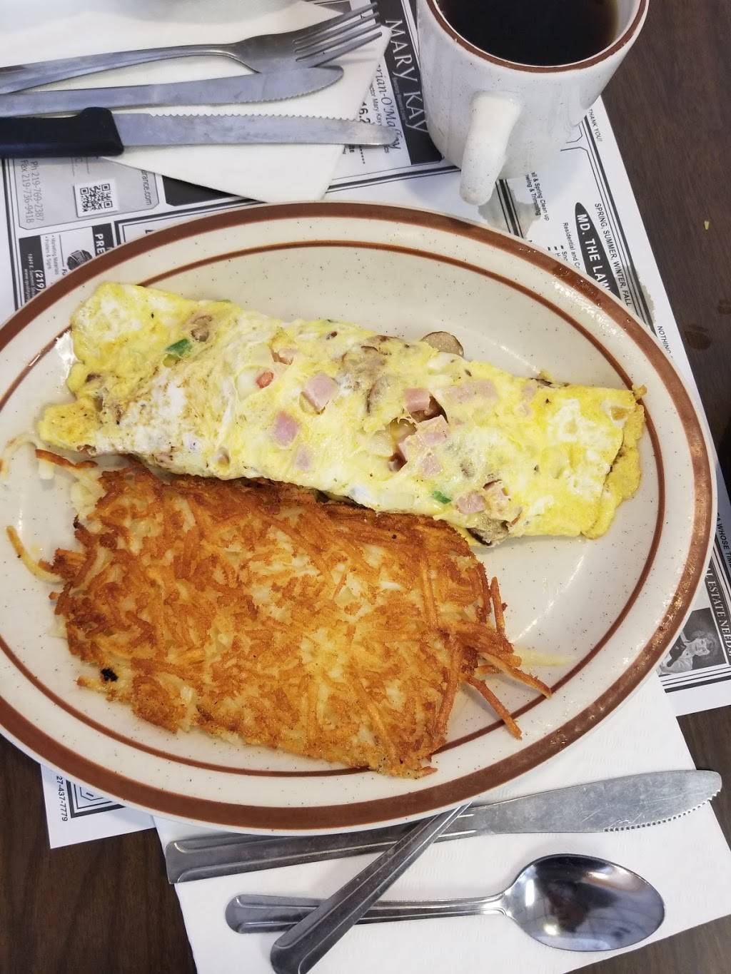 North Street Diner | restaurant | 620 E North St, Crown Point, IN 46307, USA | 2196638360 OR +1 219-663-8360