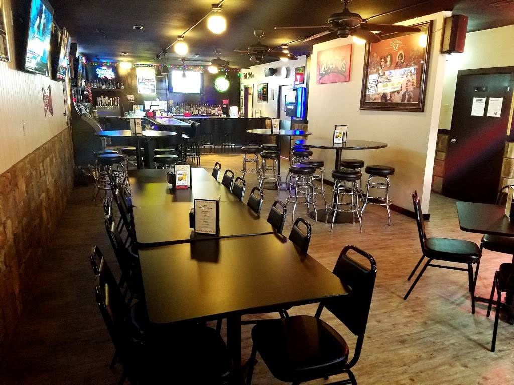 Quijanos Bar and Grill | restaurant | 1930 SE 6th St, Des Moines, IA 50315, USA | 5152439595 OR +1 515-243-9595