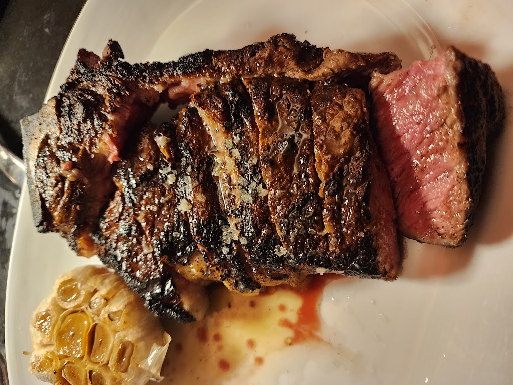 Fioretta | restaurant | 318 N Sangamon St, Chicago, IL 60607, USA | 3128975011 OR +1 312-897-5011