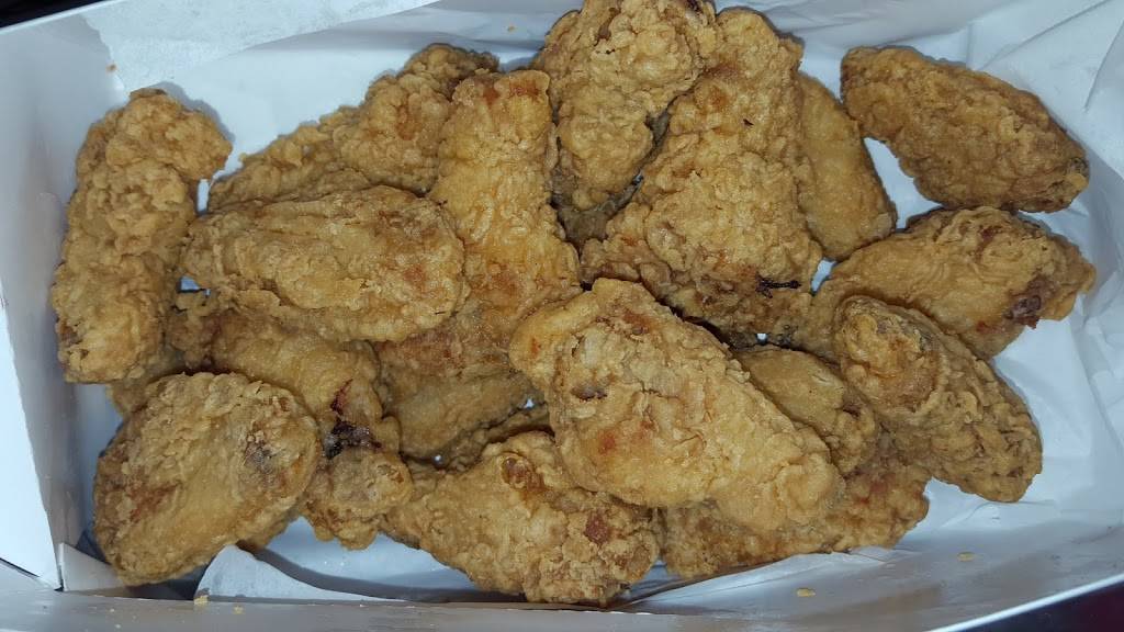 KFC | restaurant | 1402 S 43rd St, Milwaukee, WI 53214, USA | 4146721850 OR +1 414-672-1850