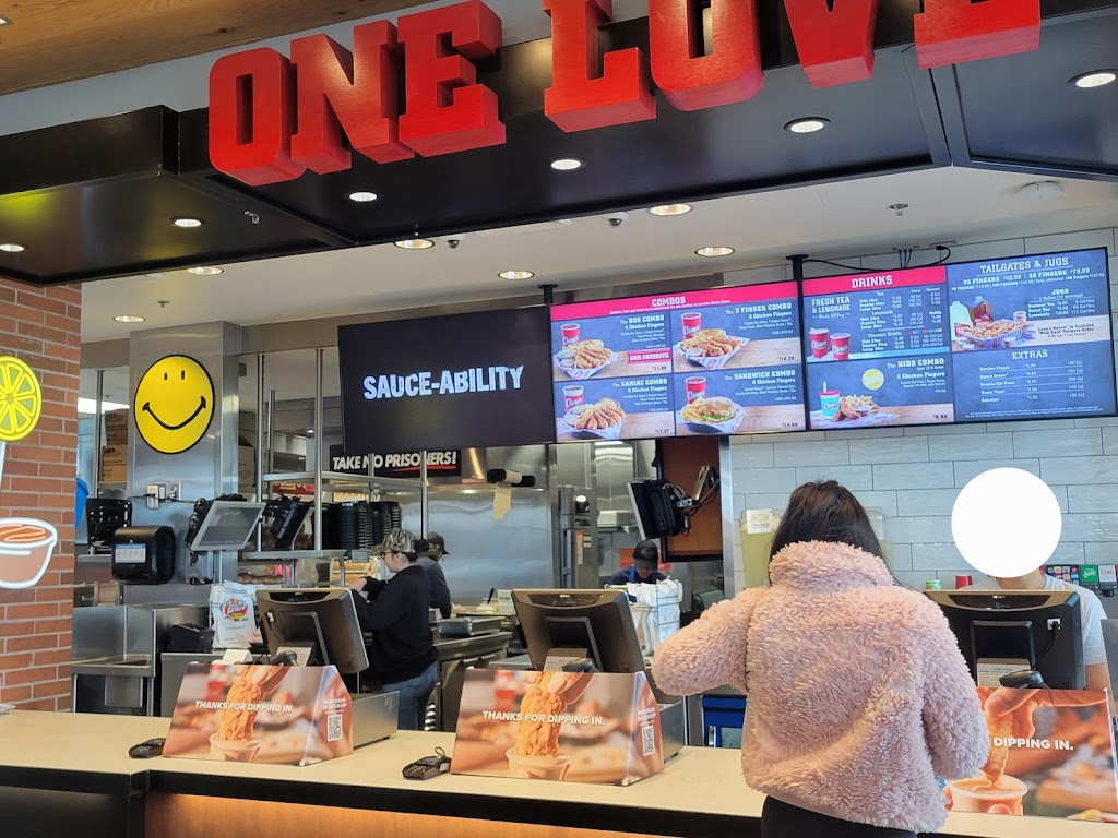 Raising Canes Chicken Fingers | restaurant | 12202 Harbor Blvd, Garden Grove, CA 92840, USA | 7148724781 OR +1 714-872-4781