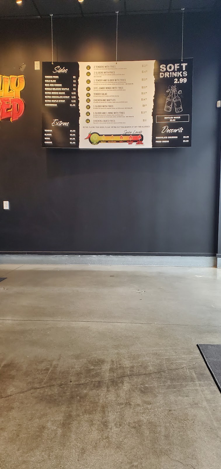 Birdies Hot Chicken | restaurant | 135 University Ave, Westwood, MA 02090, USA | 7814717777 OR +1 781-471-7777