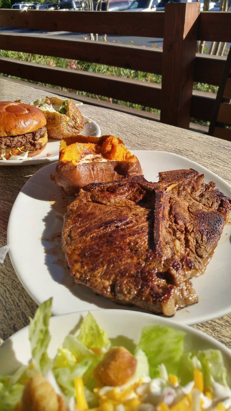 Outback Steakhouse | restaurant | 1101 Seminole Trail, Charlottesville, VA 22901, USA | 4349754329 OR +1 434-975-4329