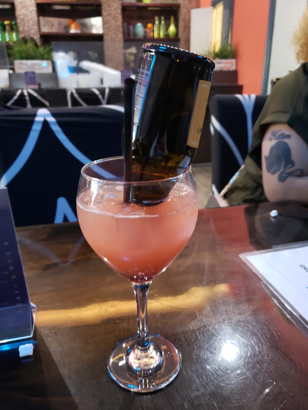 Canvas Social Cuisine | restaurant | 411 Granby St, Norfolk, VA 23510, USA | 7579376220 OR +1 757-937-6220