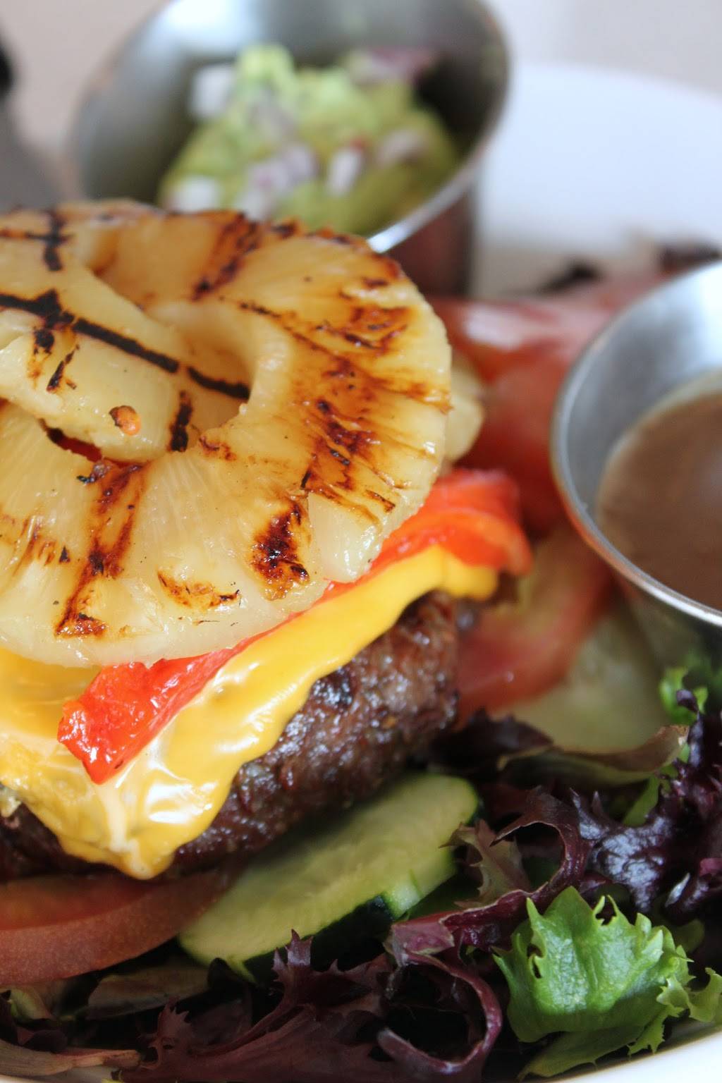 The Counter | restaurant | 7919 Sunset Blvd, Los Angeles, CA 90046, USA | 3234363844 OR +1 323-436-3844