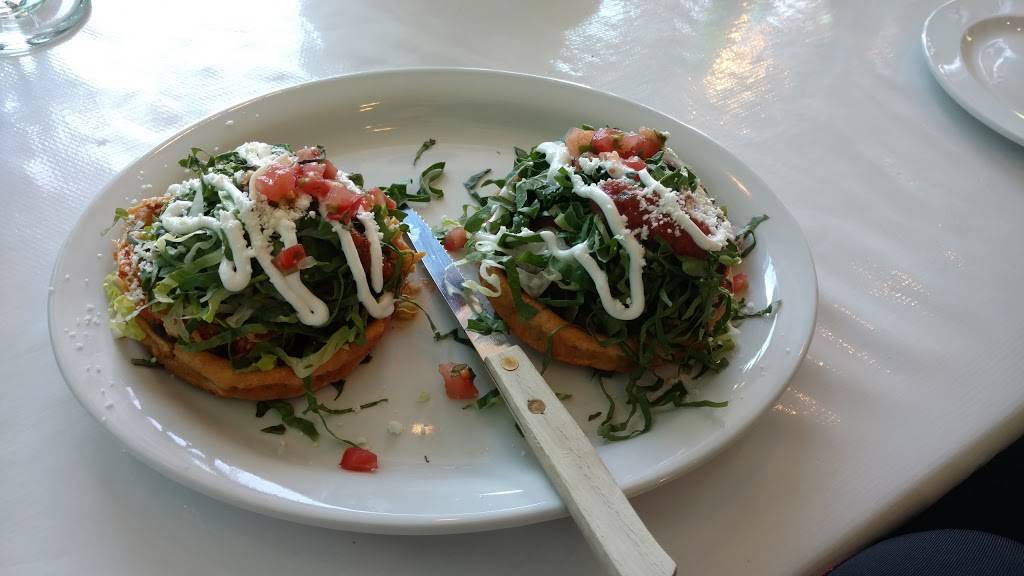 Mama Coco Cocina Mexicana | restaurant | 1081 El Camino Real, Menlo Park, CA 94025, USA | 6502726634 OR +1 650-272-6634