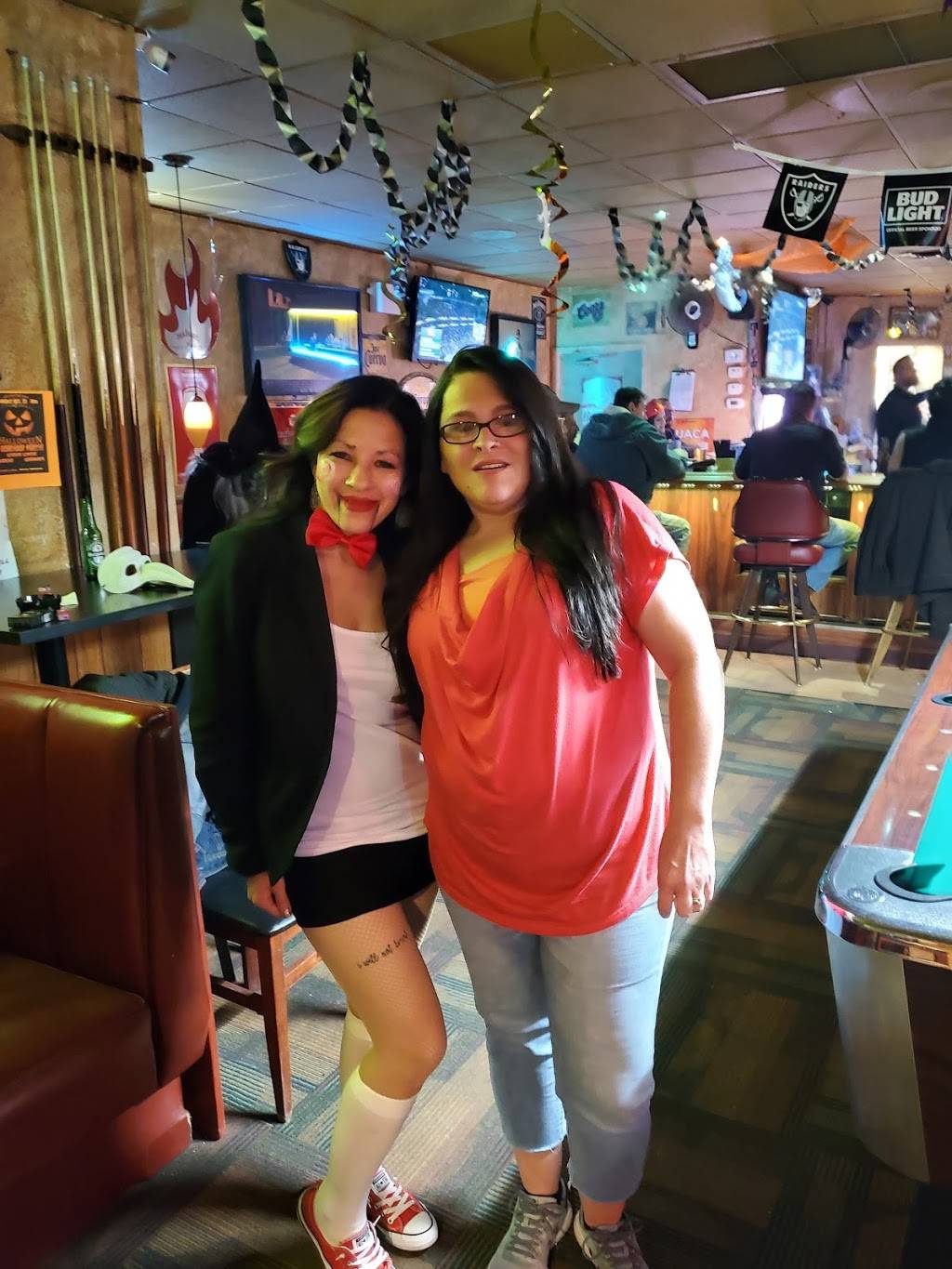 Office 6 Lounge & Bar | restaurant | 2570 E Tropicana Ave, Las Vegas, NV 89121, USA | 7024540770 OR +1 702-454-0770