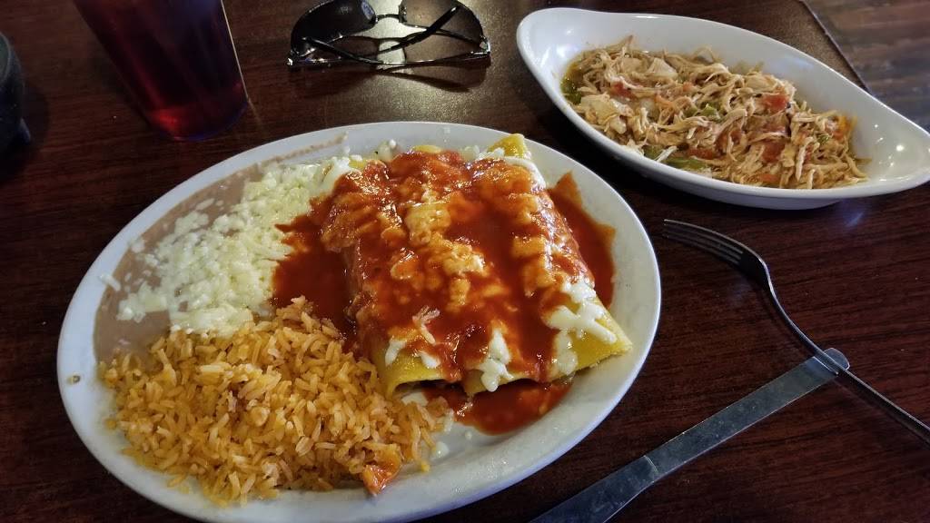 El Gordito | restaurant | 2630 Mascoutah Ave, Belleville, IL 62221, USA | 6182330003 OR +1 618-233-0003