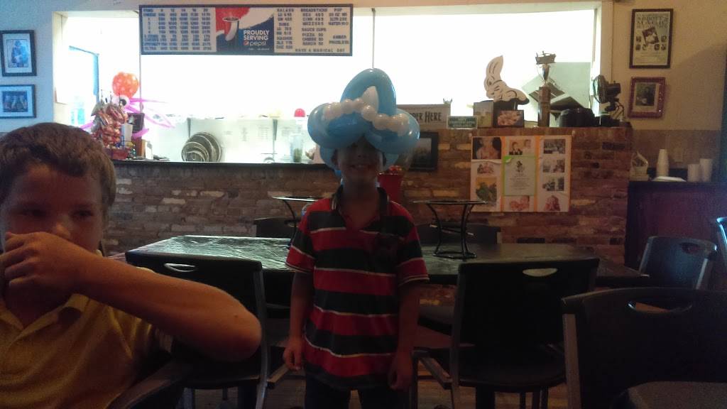 Five Star Pizza | restaurant | 112 E State St, Colon, MI 49040, USA | 2694323214 OR +1 269-432-3214