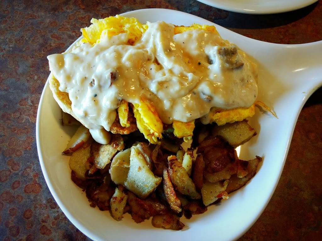 Huckleberrys Breakfast & Lunch | restaurant | 10000 Fairway Dr #170, Roseville, CA 95678, USA | 9167717017 OR +1 916-771-7017