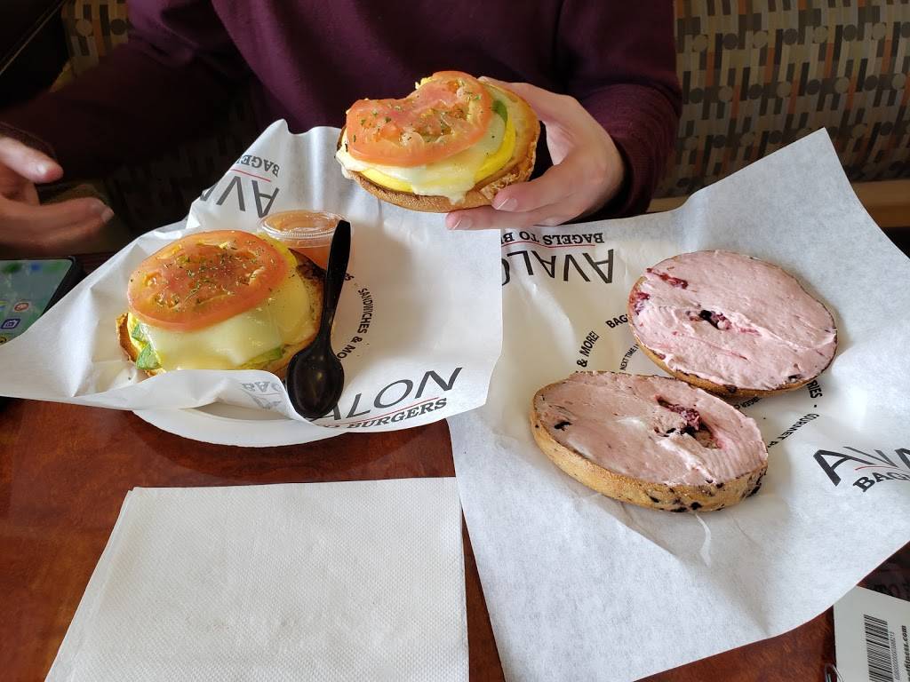 Avalon Bagels to Burgers | restaurant | 174 Yorba Linda Blvd, Placentia, CA 92870, USA | 7149851382 OR +1 714-985-1382