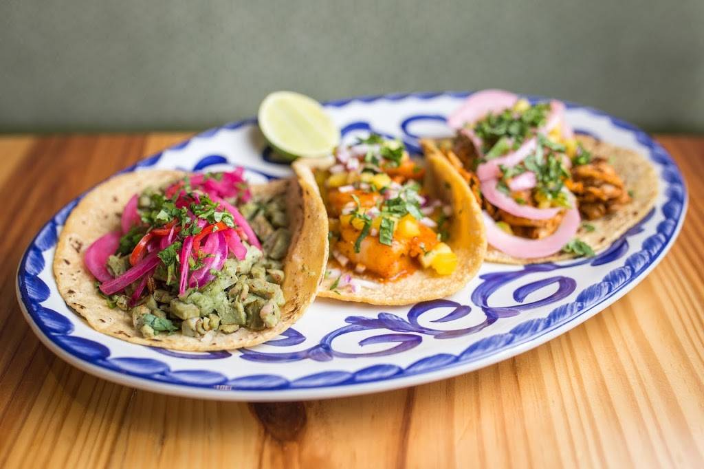 Quiote | restaurant | 2456 N California Ave, Chicago, IL 60647, USA | 3128788571 OR +1 312-878-8571