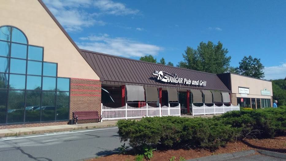 Hangar Pub And Grill | restaurant | 10 University Drive, Brewery, Amherst, MA 01002, USA | 4132534400 OR +1 413-253-4400