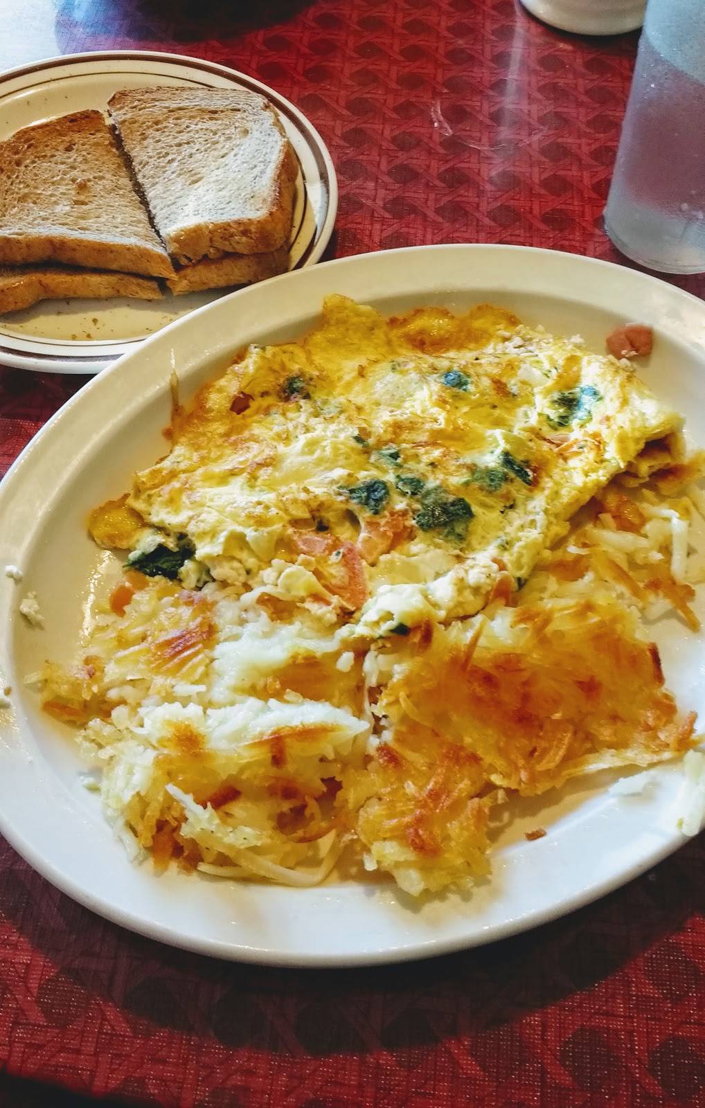 Bushs Restaurant | restaurant | 6513 Lakeshore Rd, Lexington, MI 48450, USA | 8103595801 OR +1 810-359-5801