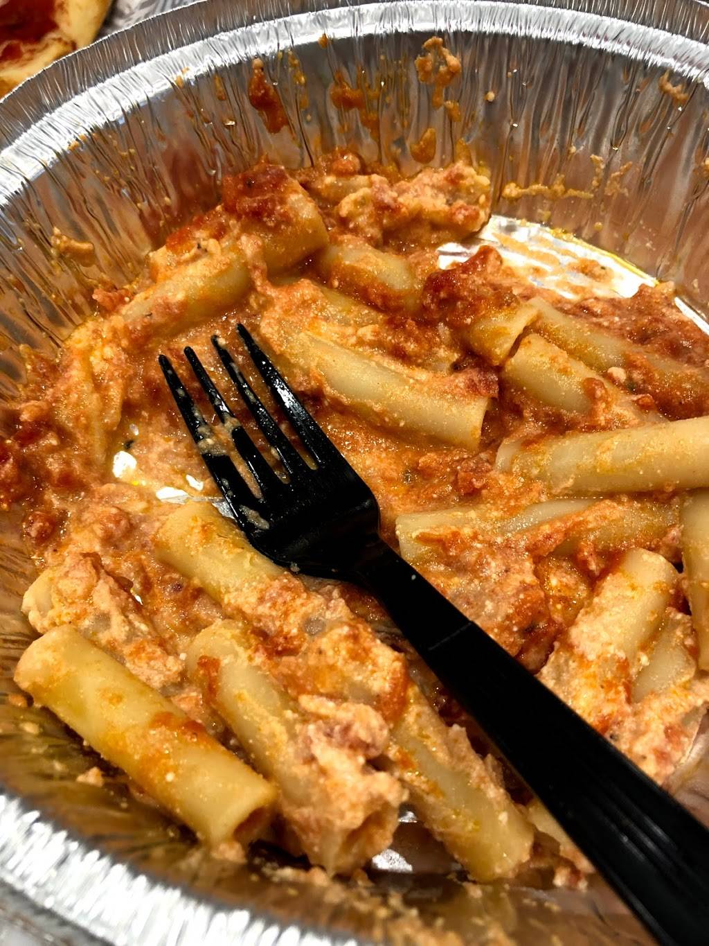 Sbarro | restaurant | 2800 N Main St, Santa Ana, CA 92705, USA | 7145649005 OR +1 714-564-9005