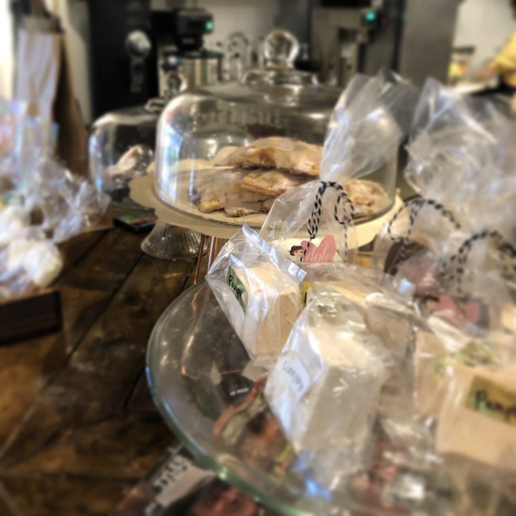 Dolce Café | restaurant | 1720 Pass Rd, Gulfport, MS 39501, USA | 2283288144 OR +1 228-328-8144