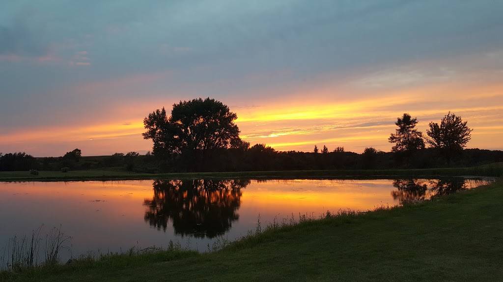 Lake Pepin Golf Course | meal takeaway | 70895 260th Ave, Lake City, MN 55041, USA | 6513455768 OR +1 651-345-5768