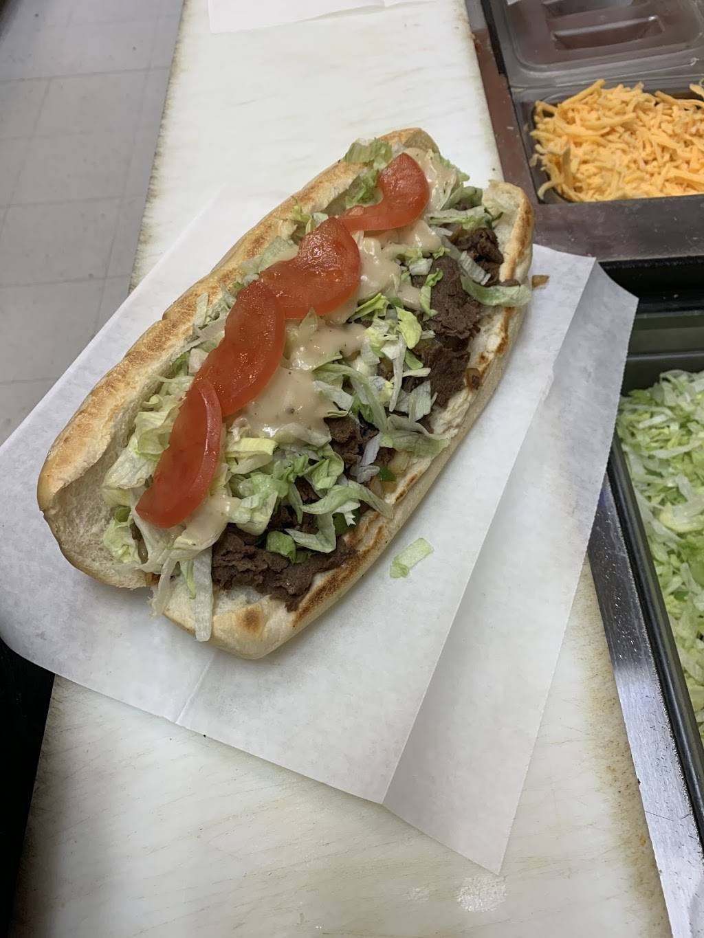 Tubbys Sub Shop | restaurant | 33488 Van Dyke Ave, Sterling Heights, MI 48312, USA | 5862752412 OR +1 586-275-2412