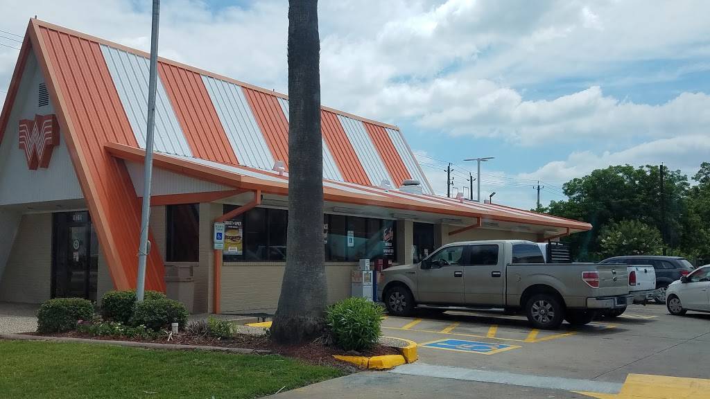 Whataburger | restaurant | 10319 US-59, Wharton, TX 77488, USA | 9795321208 OR +1 979-532-1208