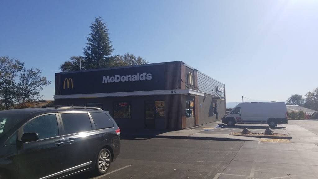 McDonalds | cafe | 1077 Lakeport Blvd, Lakeport, CA 95453, USA | 7072636190 OR +1 707-263-6190