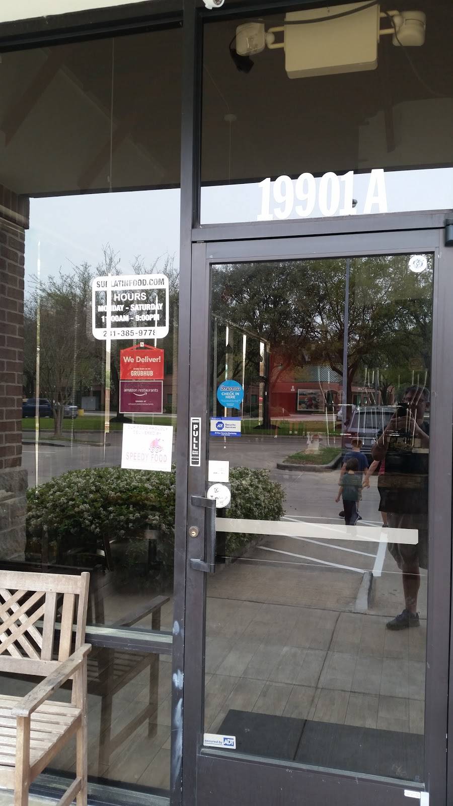 Sur Latin Peruvian Cuisine | restaurant | Retail Center, 19901 Kingsland Blvd Ste A, Houston, TX 77094, USA | 2813859778 OR +1 281-385-9778