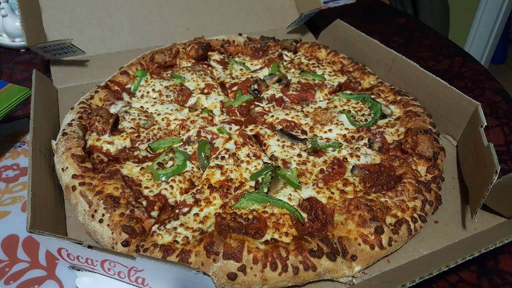 Dominos Pizza | meal delivery | 572 Montreal Rd, Ottawa, ON K1K 0T9, Canada | 6137477878 OR +1 613-747-7878