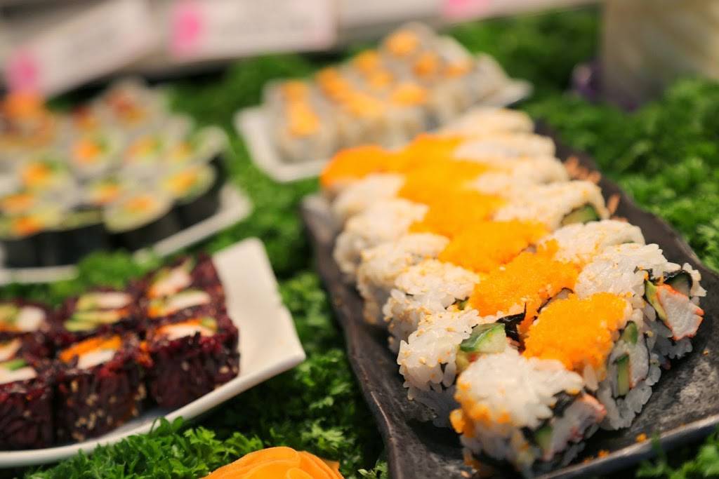 Mandarin Restaurant | restaurant | 16655 Yonge St, Newmarket, ON L3X 1V6, Canada | 9058987100 OR +1 905-898-7100