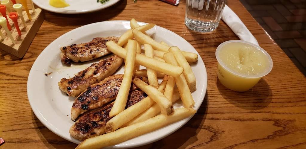 Cracker Barrel Old Country Store | restaurant | 1511 Riverboat Center Dr, Joliet, IL 60431, USA | 8157440985 OR +1 815-744-0985