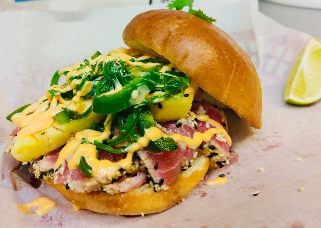 The Grille at Crooked Floor Tavern | restaurant | 4078 US-17 BUS, Murrells Inlet, SC 29576, USA | 8436515551 OR +1 843-651-5551