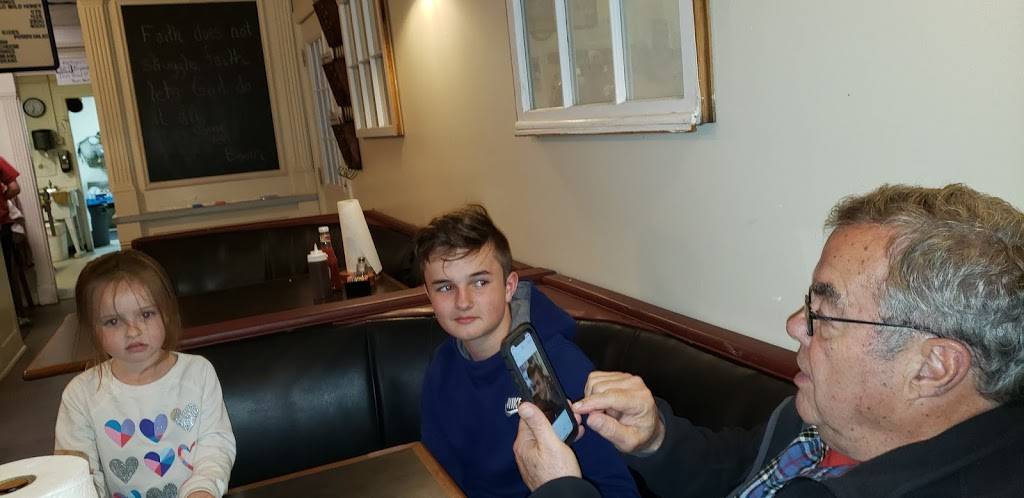 Southland BBQ | restaurant | 281 US-11, Trussville, AL 35173, USA | 2054522395 OR +1 205-452-2395