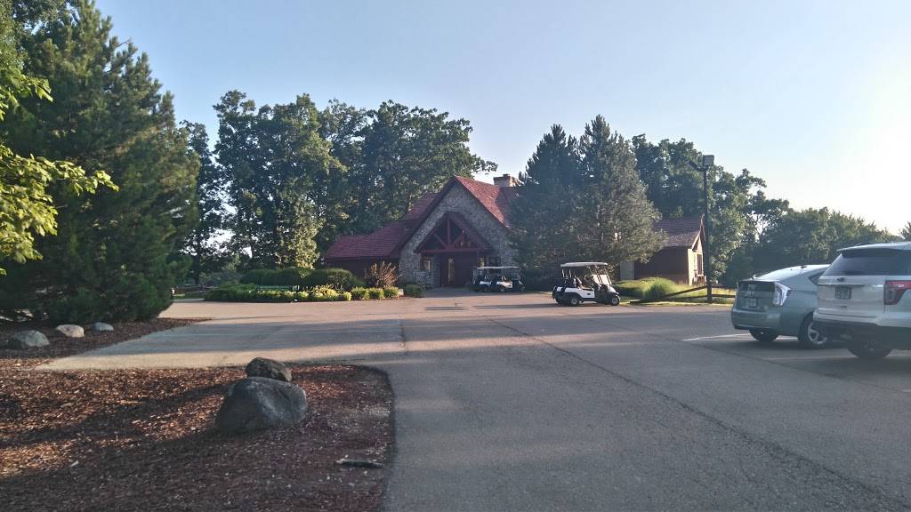 Moose Ridge Golf Course & Grille | restaurant | 11801 Doane Rd, South Lyon, MI 48178, USA | 2484469030 OR +1 248-446-9030