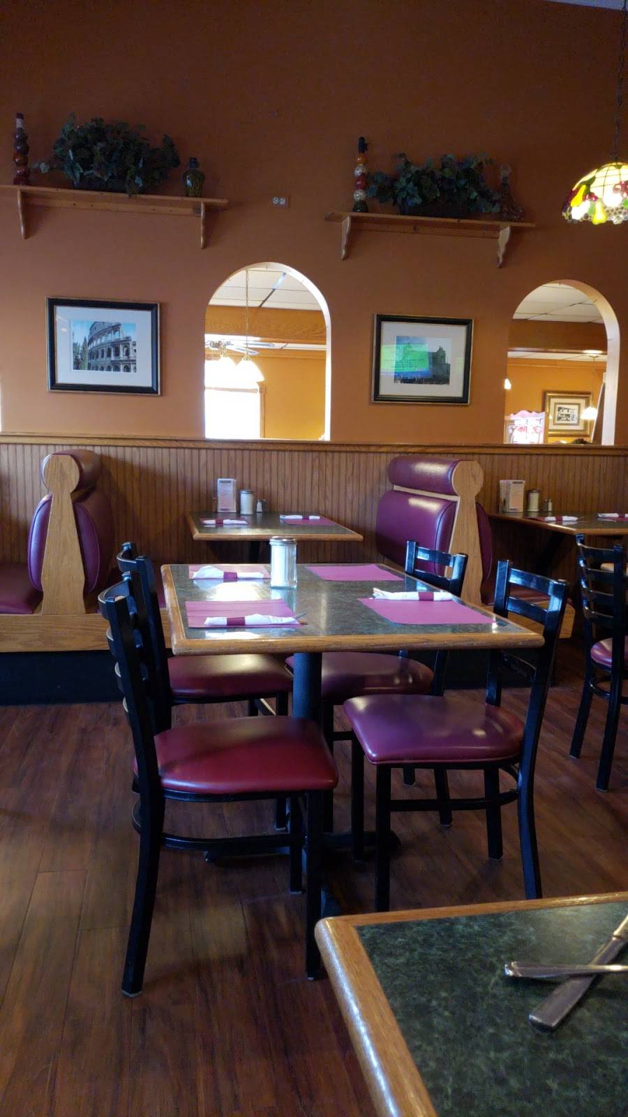 Russell Inn | restaurant | 65 Westfield Rd, Russell, MA 01071, USA | 4138623608 OR +1 413-862-3608