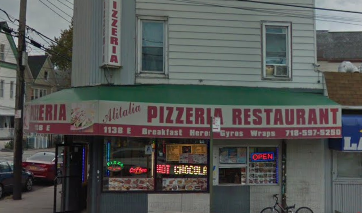 Alitalia | restaurant | 1138 E Tremont Ave, Bronx, NY 10460, USA | 7185975250 OR +1 718-597-5250