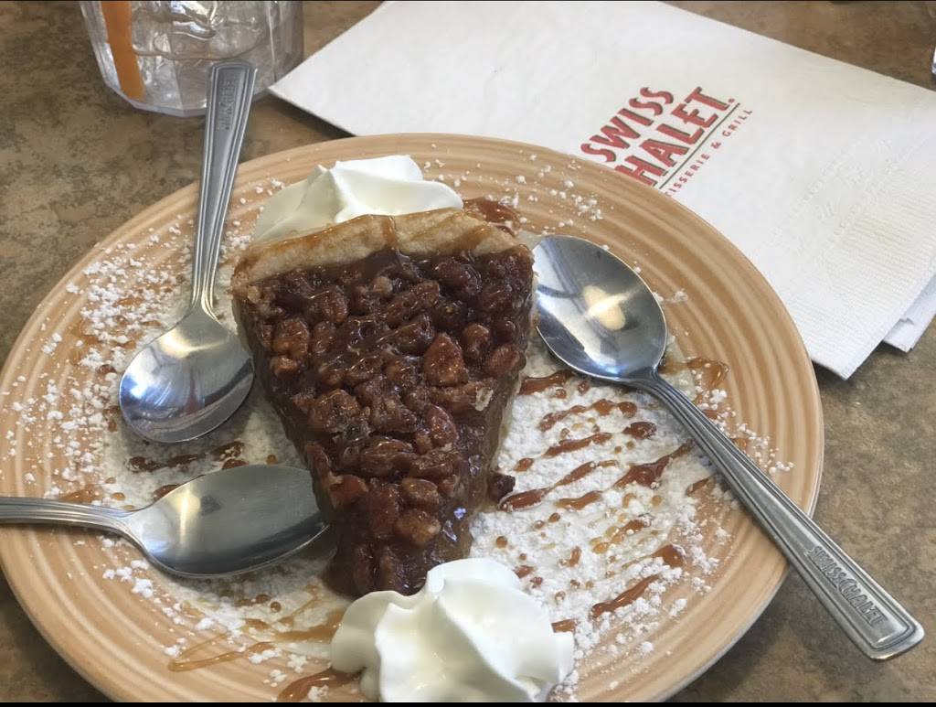 Swiss Chalet | restaurant | 49 Eglinton Ave E, Toronto, ON M4P 1G6, Canada | 4163221551 OR +1 416-322-1551