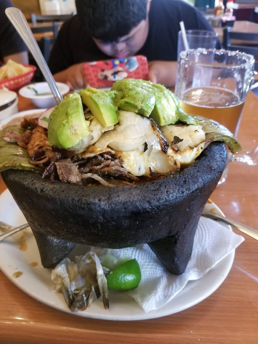 Carnitas Sahuayo | restaurant | 402 W 17th St, Santa Ana, CA 92706, USA | 7148340229 OR +1 714-834-0229